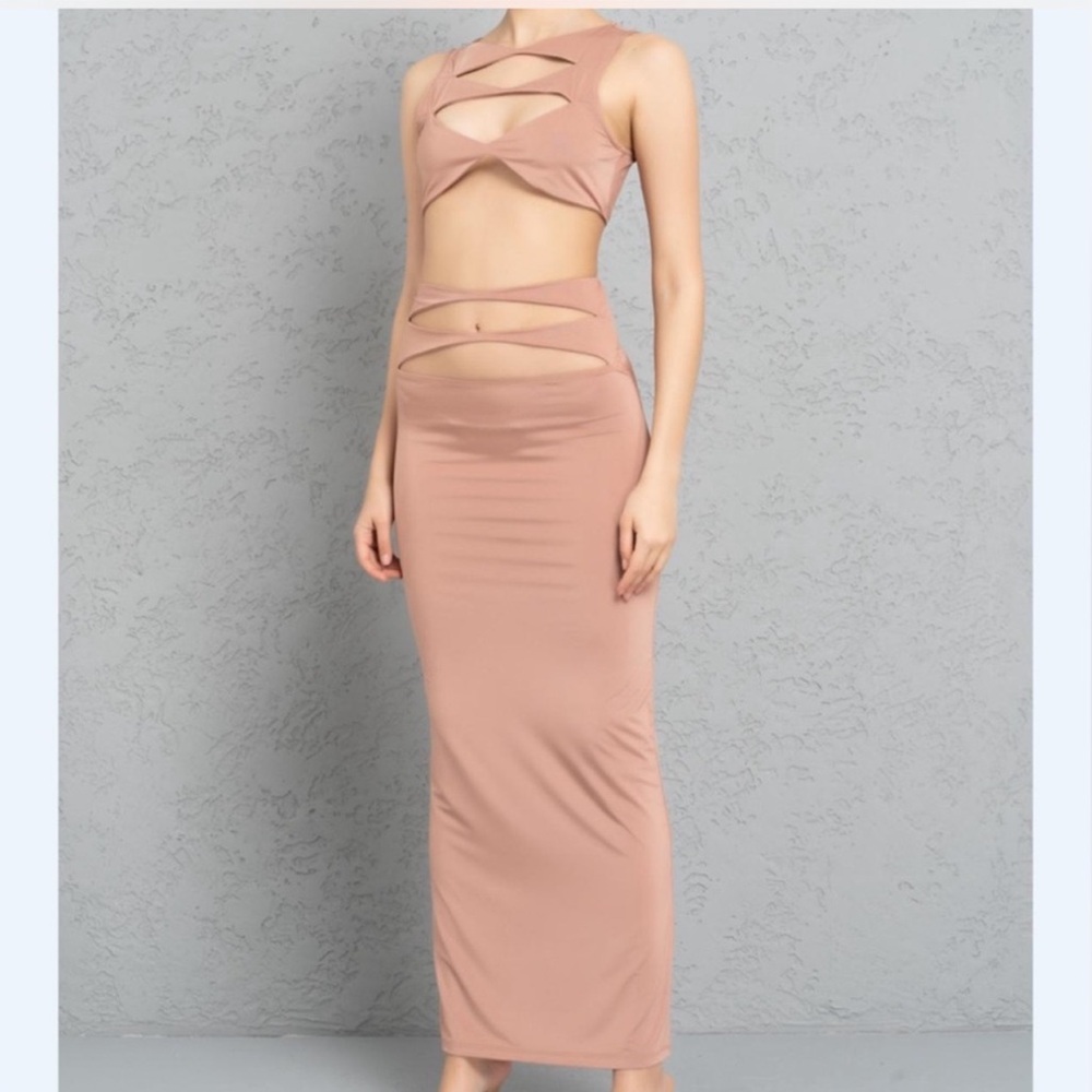 Tan cut out two piece set